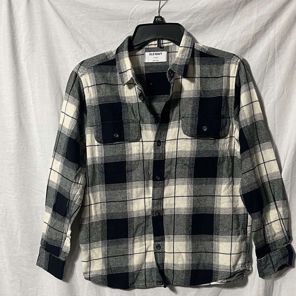 Old Navy Kids Checkered Flannel Shirt in Black and Cream